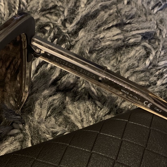 Brand New Bottega Veneta Sunglasses ✨